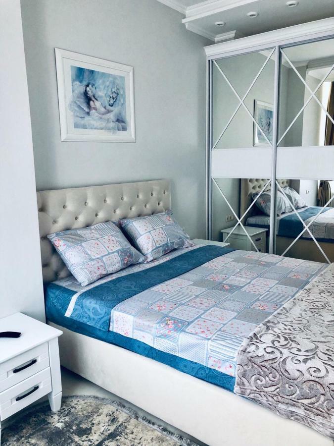 White Apartments In Arcadia โอเดสซา ภายนอก รูปภาพ